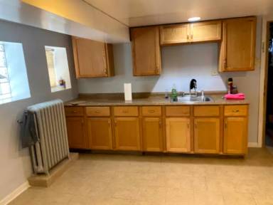 Main picture of 1928 S 49th Ct