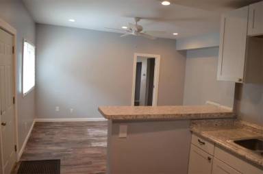 Main picture of 832 Richards St
