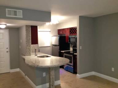 Main picture of 2850 N Oakland Forest Dr