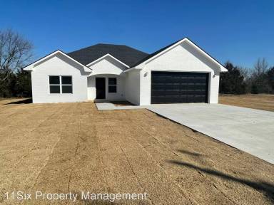 Main picture of 369 Cherry Ln
