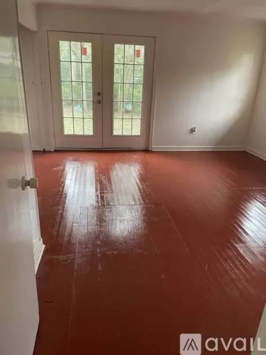 Main picture of 236 Iris Ave