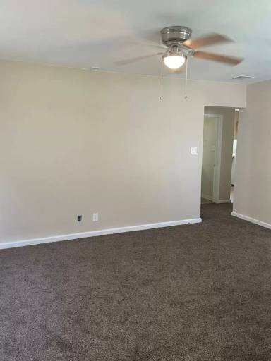 Main picture of 2663 Hoyer St