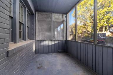 Main picture of 4713 3rd Pl NW