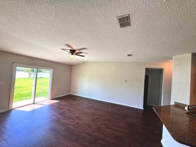 Main picture of 8224 Golden Bamboo Dr