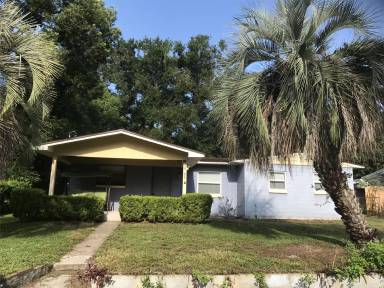 Main picture of 6847 Arthur Ct
