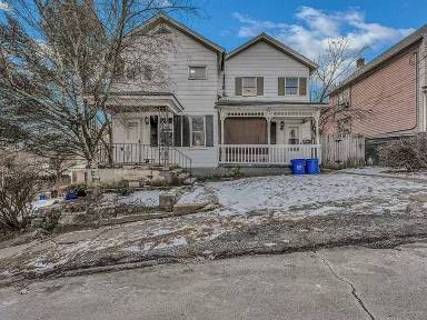 Main picture of 141 Throop St