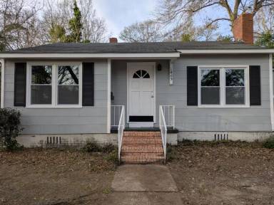 Main picture of 1405 Woodrow Ave
