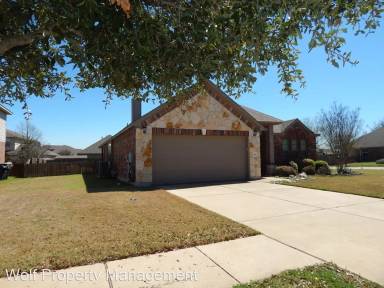 Main picture of 502 Bluehaw Dr