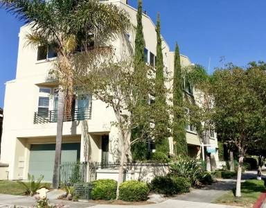 Main picture of 1604 Robinson Ave