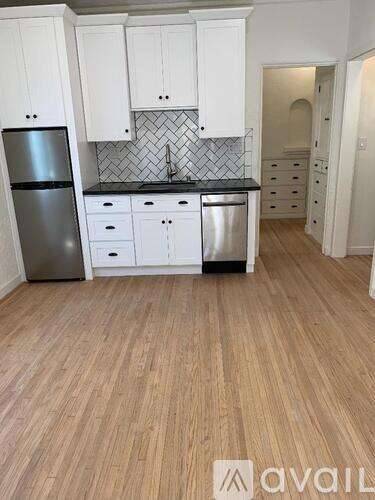 Main picture of 50 Granada Avenue - C
