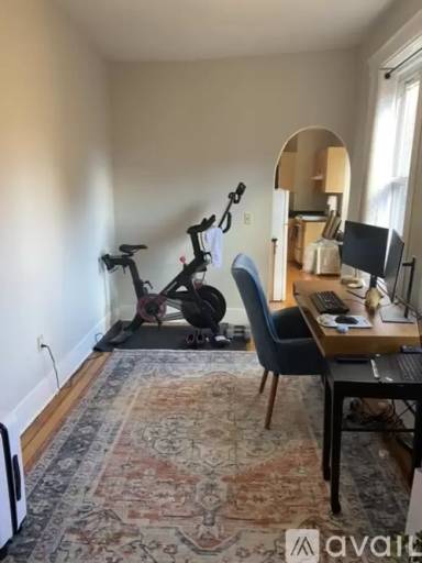 Main picture of 70 Joy St