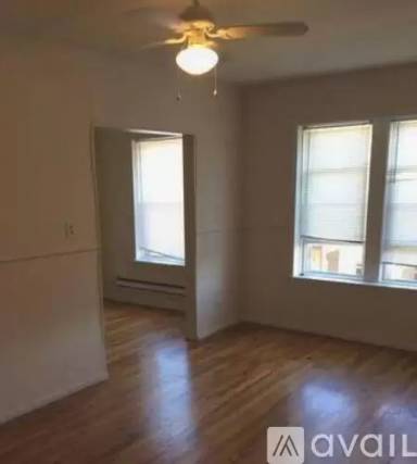 Main picture of 4501-4515 N Malden St