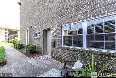 Main picture of 1929 Wilson Ln