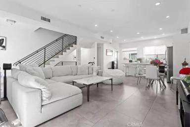 Main picture of 8404 Woodley Pl
