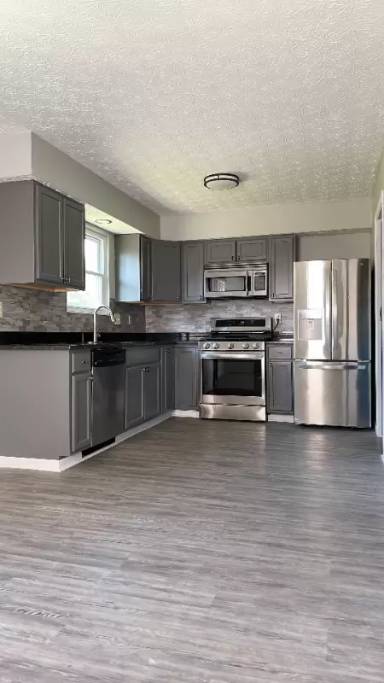 Main picture of 3828 Longton Dr