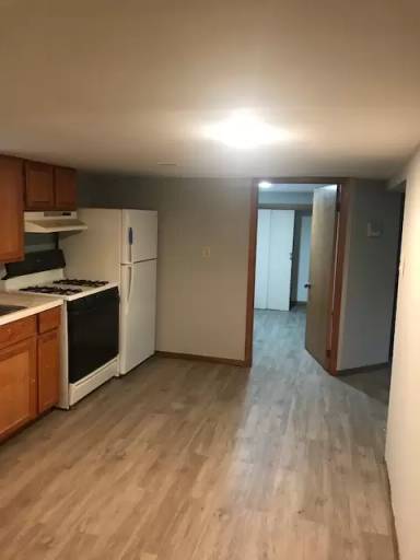 Main picture of 2543 N Springfield Ave