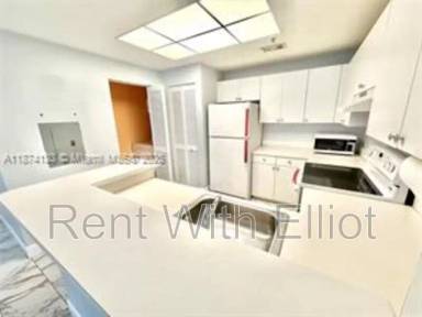 Main picture of Village East