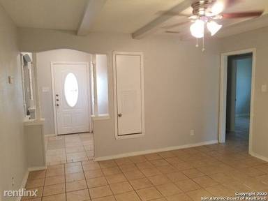 Main picture of 7202 Sandspring Ct