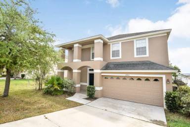 Main picture of 12824 Cloverdale Ln