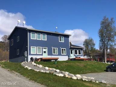 Main picture of 2128 E End Rd