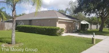 Main picture of 5929 Lake Front Dr