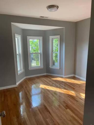 Main picture of 9 Almont St