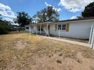 Main picture of 3405 24th St