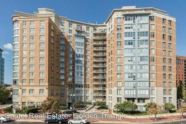 Main picture of 555 Mass Ave Condo
