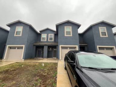 Main picture of 6506 Marcel Way