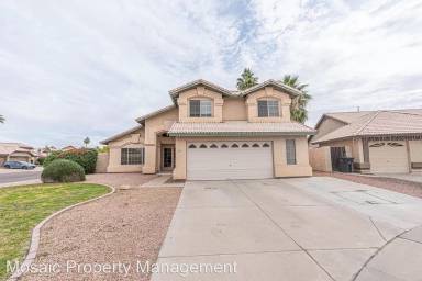 Main picture of 821 S Terrace Ct