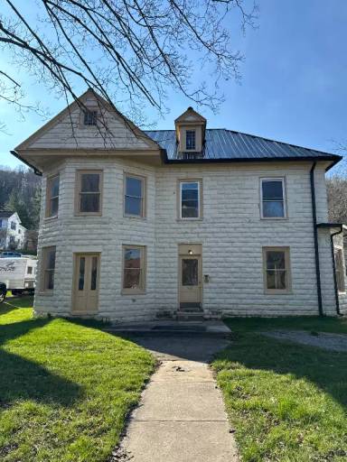 Main picture of 311 Virginia Ave