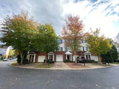 Main picture of 17 Annacey Pl