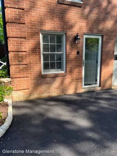 Main picture of 63 Cranbury Rd