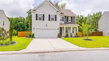 Main picture of 652 Woolum Dr