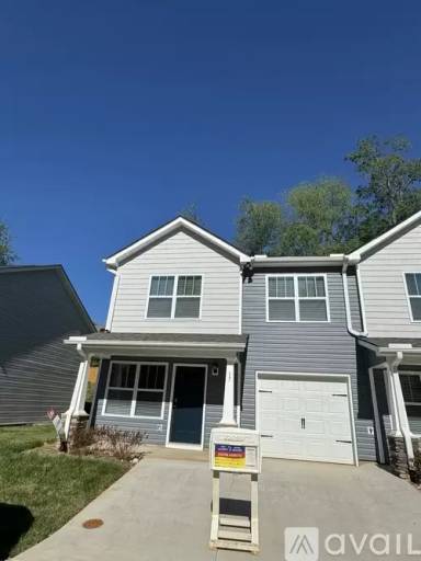 Main picture of 17 Virginia Commons Dr