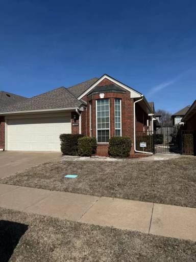 Main picture of 2813 Tudor Dr