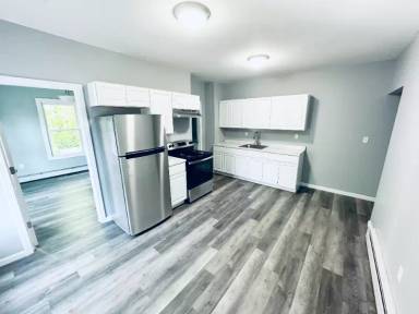 Main picture of 75 Fairview St