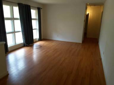 Main picture of 211 Hubbard Ln