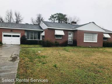 Main picture of 1606 N Road St