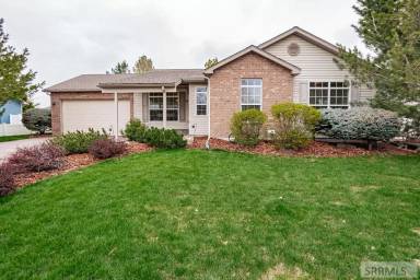 Main picture of 1638 Shady Pine Dr