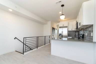 Main picture of 5617 Sansom St