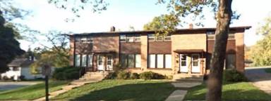 Main picture of 901 Maybelle St NE