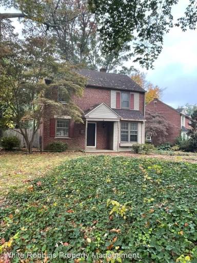 Main picture of 5 Peirce Rd