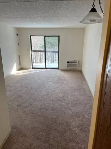 Main picture of 4 Cedar St