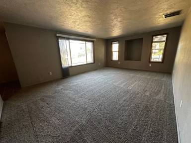 Main picture of 5419 Joan Dr N
