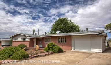 Main picture of 4209 N Stanton St