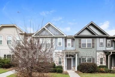 Main picture of 245 Orchard Dr