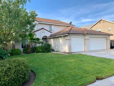 Main picture of 5763 W Magill Ave