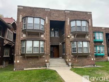 Main picture of 43 W Fall Creek Parkway South Dr