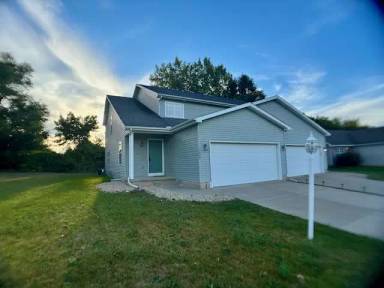 Main picture of 1624 W Geneva Rd